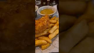 Fish and chips / typical yummy diner