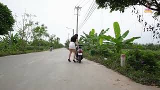 High heels kickstart motorcycle Trailer