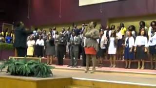 Dynamic Praise Ft. Amber Bullock - Total Praise