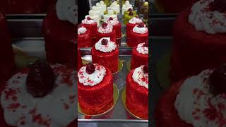 Mini red velvet cake #shortsvideo #cakedecoratingideas #miniredvelvetcake #kabakerschannel