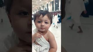 Cute Baby in Makkah Khana Kaba #makkah #khanakaba #kaaba #kaba #shorts #short #youtubeshorts #fyp