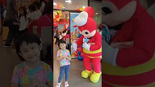 When Jollibee Cheers me up #shorts #jollibee #cheer #dance #cute #foryou #youtubeshorts