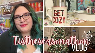 TISTHESEASONATHON VLOG - Christmas Books and David's Tea | VLOGMAS DAY 8