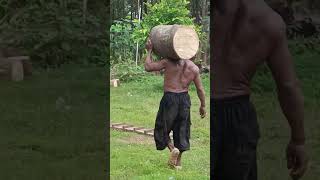 Skill Gotong Kayu Besar Tenaga Samson⁉️#shorts#shortvideo #woodworking #shocking #viral #skill #unik