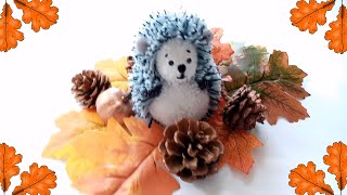 Słodki jeżyk z pomponów, z resztek włóczki 🦔 Maskotka z recyklingu🍂 DIY 🍁Jak zrobić?🍁