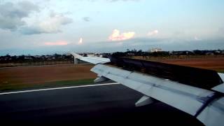 Philippine Airlines Landing in Manila