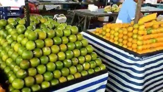 FRUTAS NO VAREJÃO DA CEAGESP