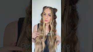 Penteado para o Halloween com aranha de plástico 💗 #hairtutorial #halloween #hairstyle #penteados