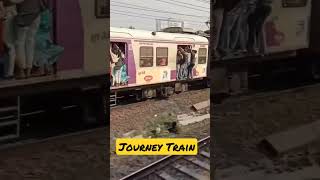 Mumbai ki Local 🫡🫡 me Macaha Dhamal || #shorts #mumbai #journey #mumbailocal