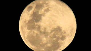 Canon 60D Video Test - Full Moon - EF-S 18-200mm