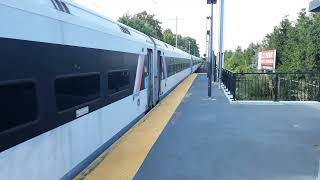 North Jersey Coast Line train 7652 departing Avenel