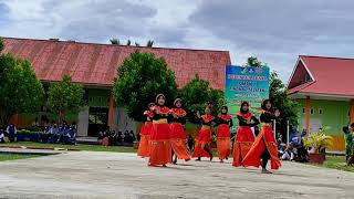 Tari Kreasi SMAN 1 Tinombo Selatan dalam Rangka HUT PGRI ke-76