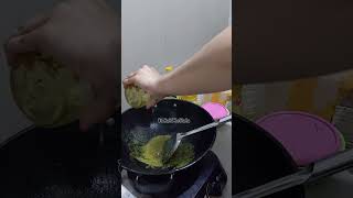 Masak Kepiting dan Daun Singkong || #kepitingasli  #masakkepiting #daunsingkong #masaklemak