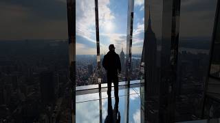 On the top of the world 🇺🇸 #NewYorkCity ©️ @MonsieurLifestyle #MonsieurLifestyle #NYC