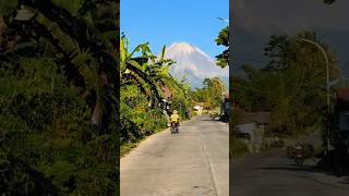 #gunungmerapi #pedesaan #magelang #viewdesa #viewgunung #shortsvideo #shorts