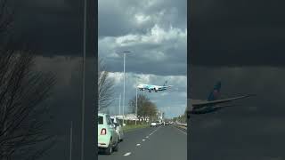 Boeing 787 Landing at Heathrow Airport, 27L Runway.#boeing787#aviationlovers #aviation pls subscribe