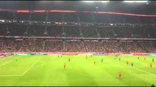 3000 Atletico fans louder than 70.000 Germans! {Bayern München - Atletico Madrid  03/05/2016}