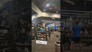 140kg squat triple