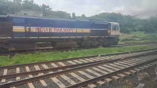 12766/Amaravati-Tirupati Superfast Express Arriving Purna Jn