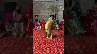 Banna Tha Toh Vijay Nagar Me Jaijo ~ Ghoomar Dance 💃 Baisaraj