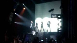 Abertura e Everybody (Backstreet's Back) - BackStreet Boys ao vivo em Recife (18/02/2011)