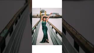 Evening Dress Photoshooting in Bremen, Germany / Fotografin / Fotoshooting / Modelpose / Editorial