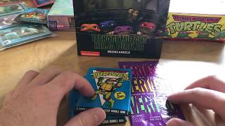 Unboxing cards! TMNT and Vertigo Cards