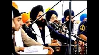 LOVE This Shabad-Bhai Parminder Singh Ji Jalandhar (SYDNEY REHENSABAI SAMAGAM 2012)