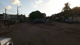 2024/02/09 - Rua dos Brilhantes com a Rua das Esmeraldas  - Monte areia na praça-Andares trabalhando