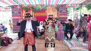 Onang-onang Tortor Pengantin di Padang Bolak