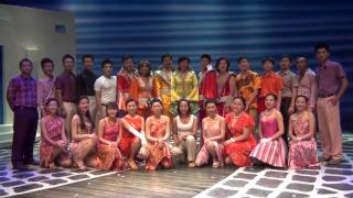 Chinese Cast of MAMMA MIA! on 5,000 Performances