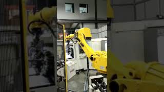 Mahajan Automation, Refurbished robot for machine tending