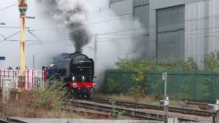 60532 Blue Peter departs Preston 15/11/24