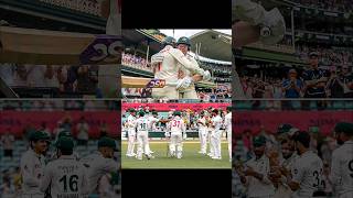 Warner last hug and walk in Test Cricket 💔 #davidwarner #shortsfeed #cricket ##viral #trending