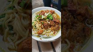 Mie ayam gerobak biru dekat sushi tei jogja #kulinerjogja #shorts