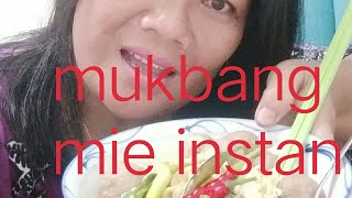 #TKWMALAYSIA mukbang mie instan tambah bakso dan cabe