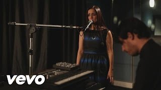 Julieta Venegas - Te Vi (In Studio Performance)