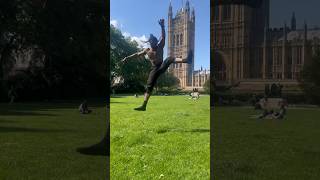 The best park in london to trick in #stunts #trickingcombo #freerunningvideos #parkour #freerunning