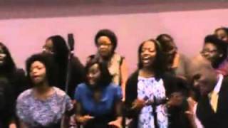 Dynamic Praise - Lift The Savior Up!!