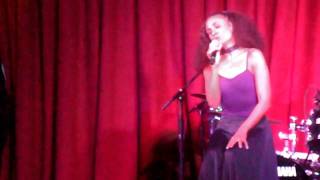 Amel Larrieux LIVE @ The Shrine Chicago Performing NEW SONG Youre The SHhhhh