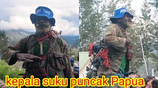 Kepala suku puncak Papua negro kalimun Murib sedang ceramah rakyat