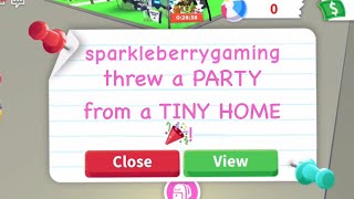 How to Throw a Party in a TINY HOME in Adopt Me Roblox!