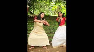 #poonthennermozi #enchantingmelodies #youtubeshorts #viral #trending #onam #dance