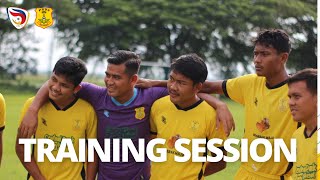 TRAINING SESSION MENUJU MATCH 16 BESAR