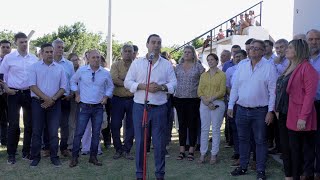 EN MARIANO I.LOZA, EL GOBIERNO INAUGURÓ POLIDEPORTIVO, ILUMINACIÓN Y ACCESO A LA LOCALIDAD