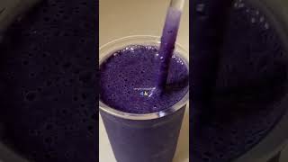 Best smoothie 🔥 blueberry & banana. #smoothie