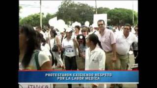 protestaron exigiendo.flv