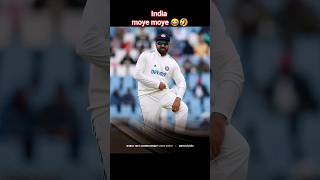 India moye moye 🤣😂  #indvssa #viratkohli  #usmanbytes #cricket