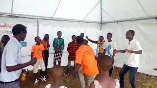 La danse de mon pays dancing by children and young refugees Burundians and congolese