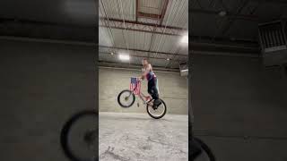 Bmx Hop Rocket 180 to Infinity Roll to 360 Tab Oppo Bar Fakie! 👊🙌🎯💯